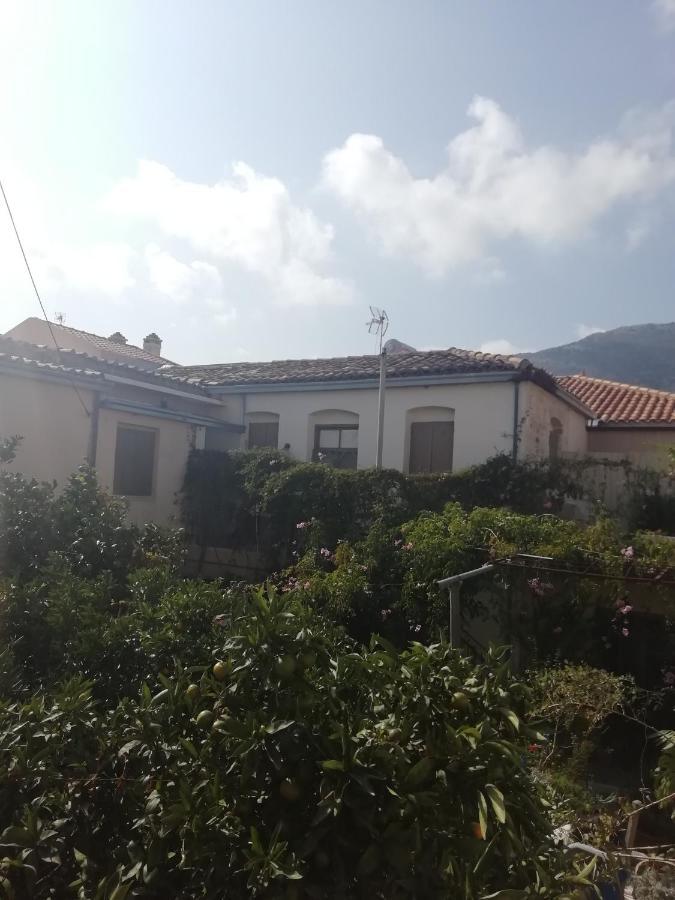 "Eirini" Traditional House Creta Archanes, Αρχάνες Σπίτι Extérieur photo